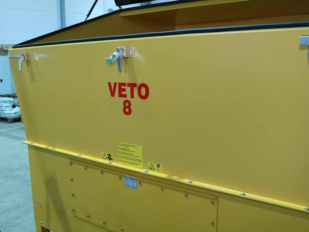 veto8_028